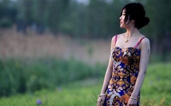 劲爆美女图形图片